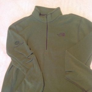 NorthFace lightweight fleece pullover